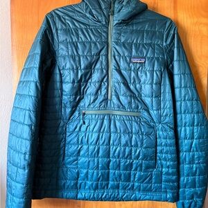 Patagonia Blue Quilted Anorak